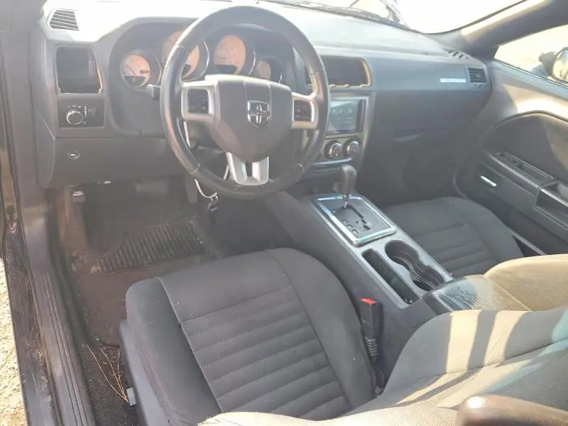 2014 DODGE CHALLENGER SXT  