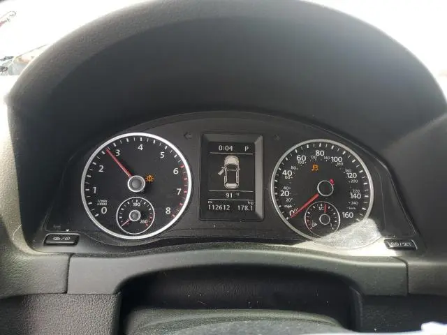 2016 VOLKSWAGEN TIGUAN S  