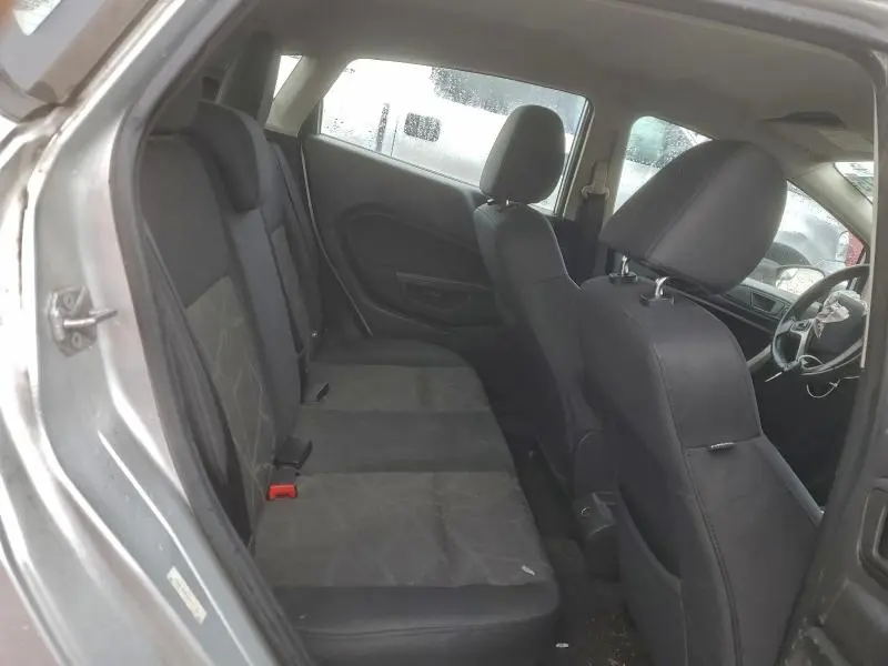 2013 FORD FIESTA SE  