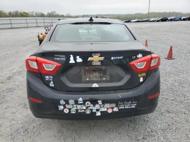 2018 CHEVROLET CRUZE LT