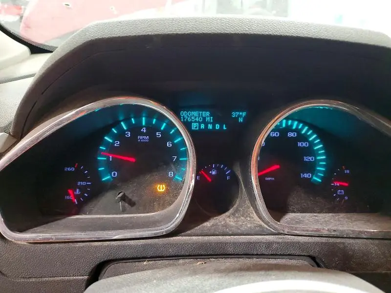 2012 CHEVROLET TRAVERSE LT  