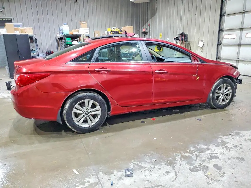 2013 HYUNDAI SONATA GLS  