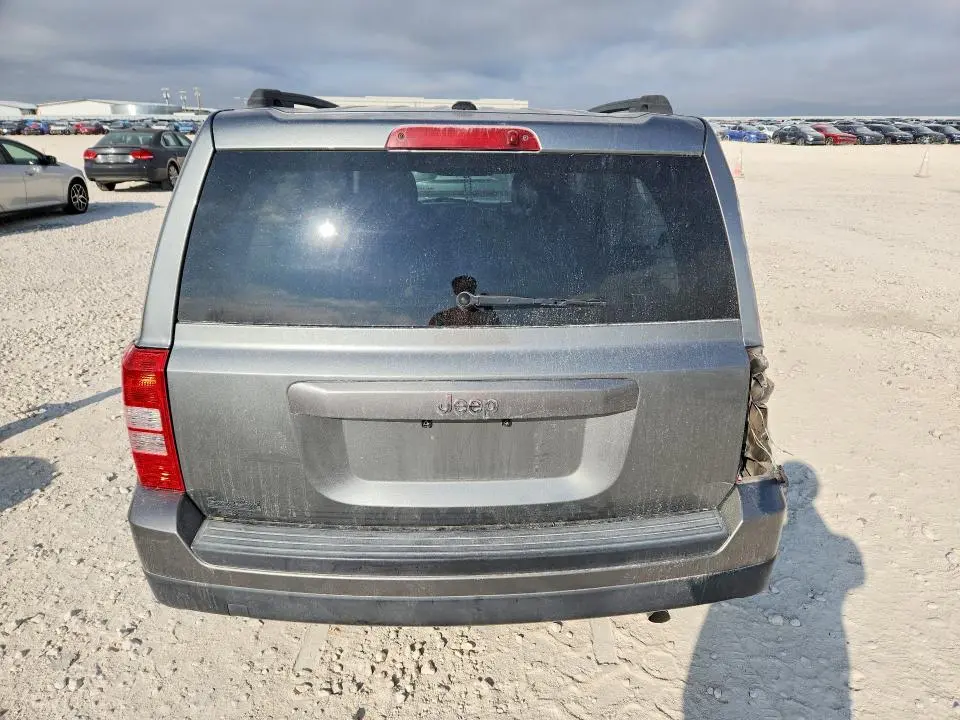 2014 JEEP PATRIOT SPORT  