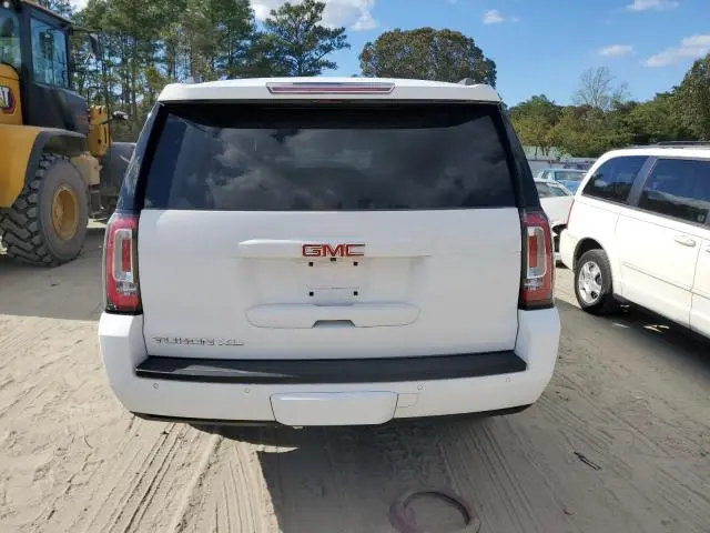 2016 GMC YUKON XL K1500 SLE  
