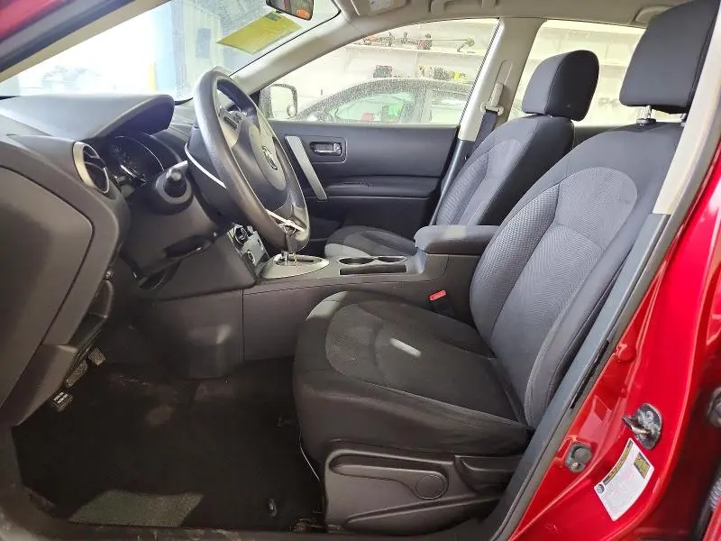 2011 NISSAN ROGUE S  