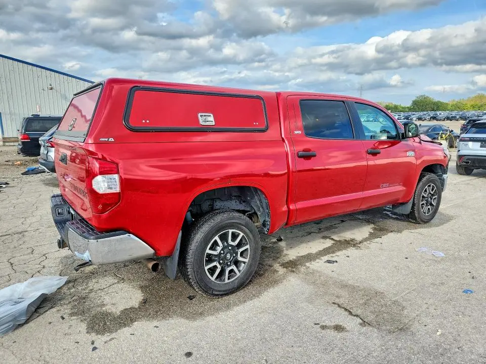 2019 TOYOTA TUNDRA CREWMAX SR5  