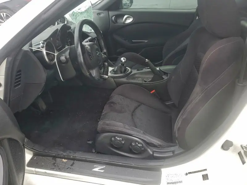 2017 NISSAN 370Z BASE  