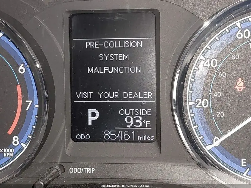 2017 TOYOTA COROLLA LE