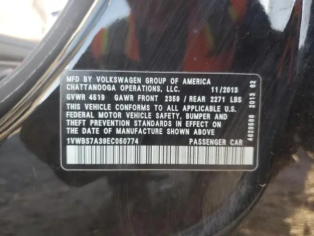 2014 VOLKSWAGEN PASSAT SE  