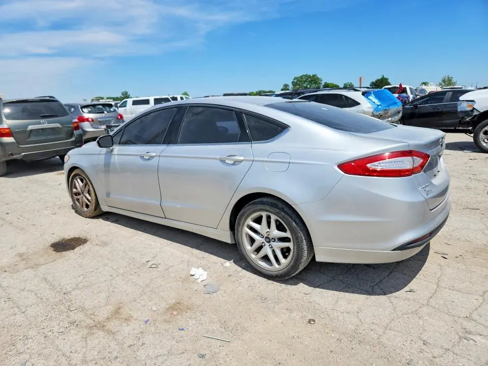 2015 FORD FUSION SE  