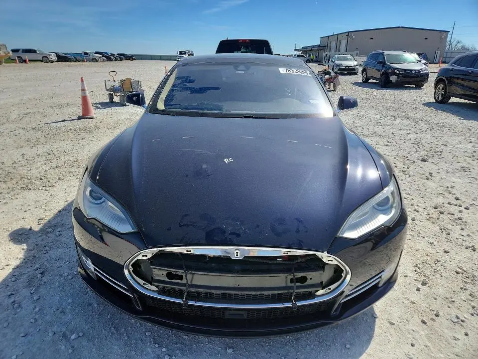 2015 TESLA MODEL S 60  