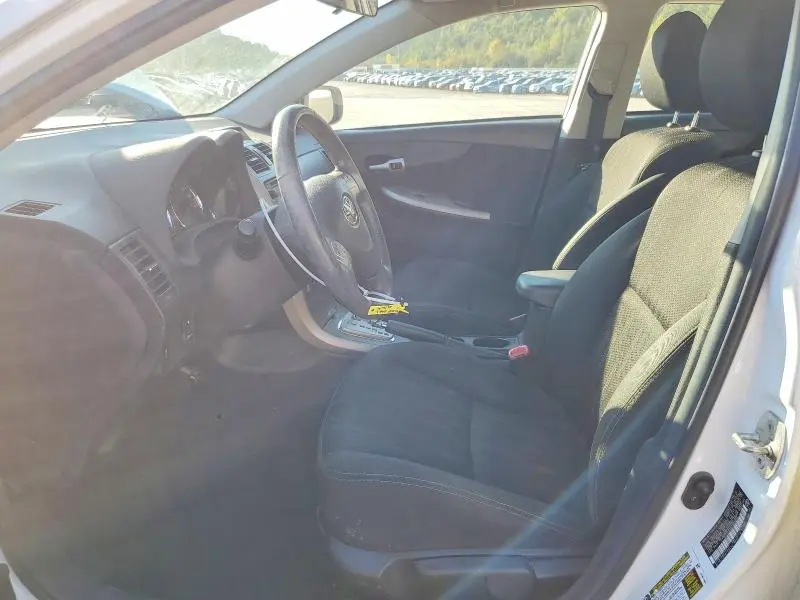 2013 TOYOTA COROLLA S  