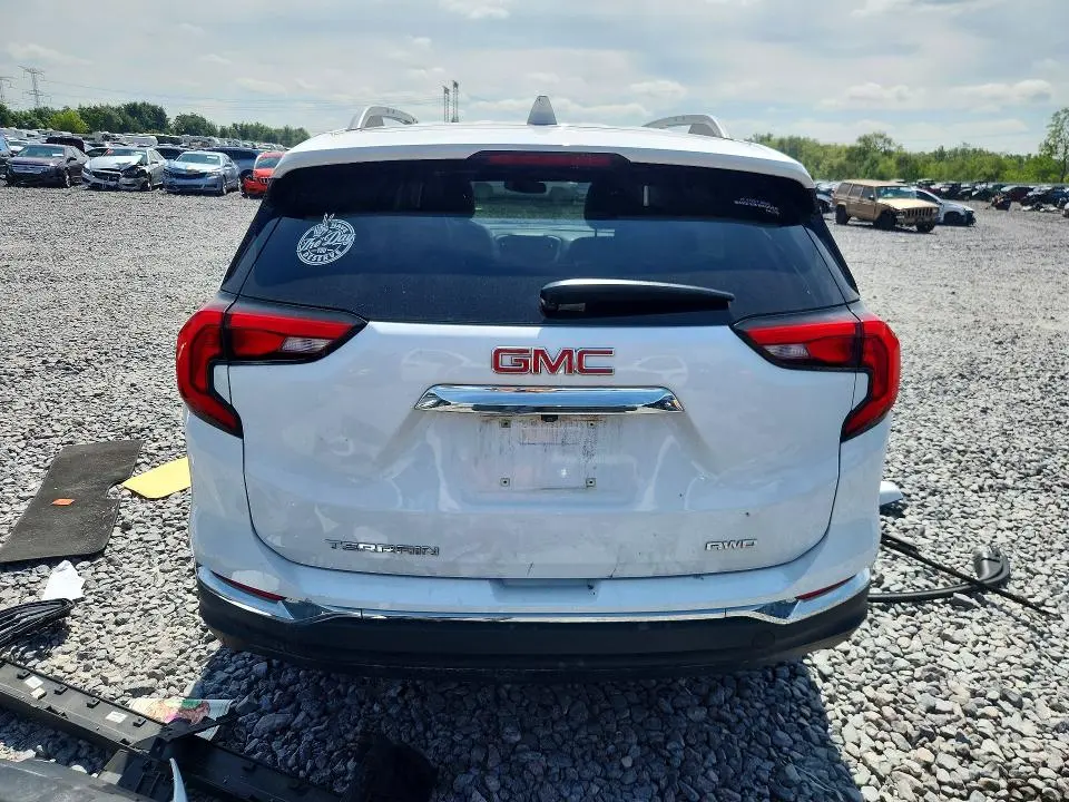 2019 GMC TERRAIN SLT  