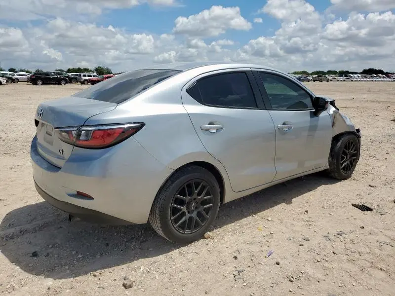 2018 TOYOTA YARIS IA   