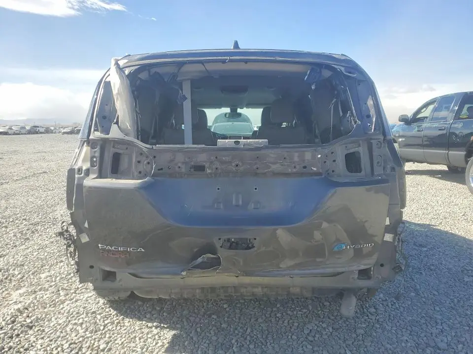 2019 CHRYSLER PACIFICA HYBRID TOURING L  