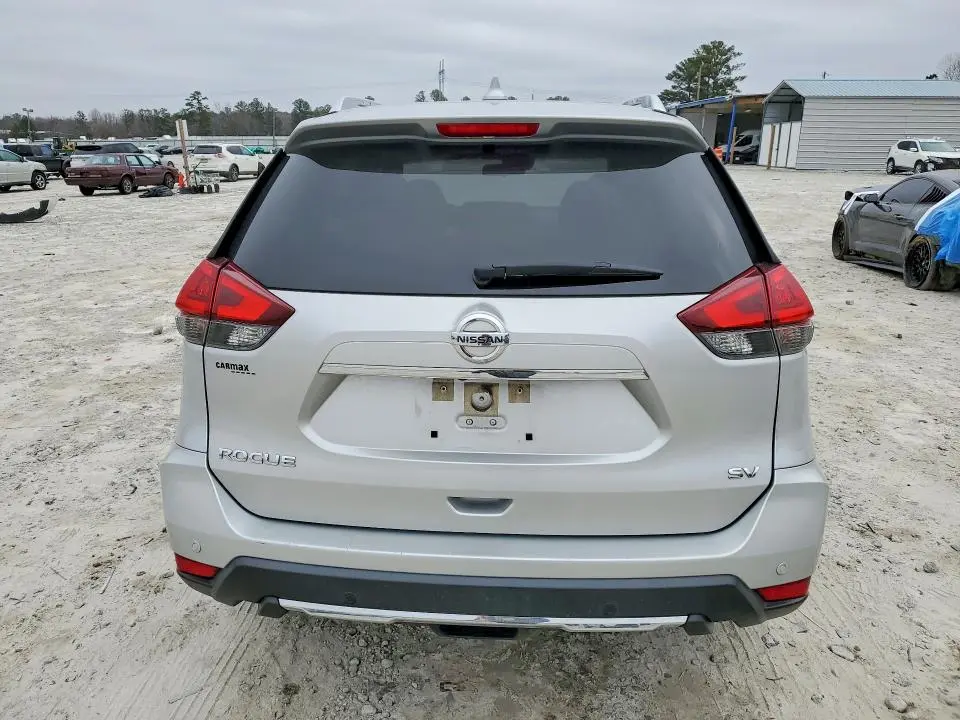 2020 NISSAN ROGUE SV  