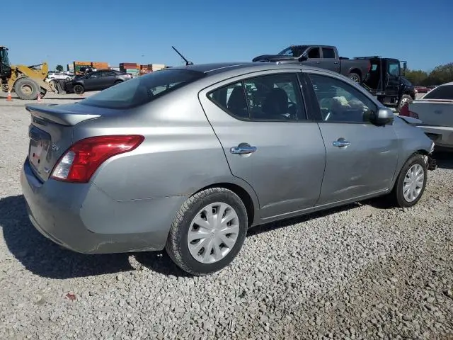 2014 NISSAN VERSA S