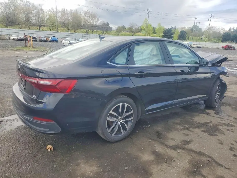 2025 VOLKSWAGEN JETTA SE  