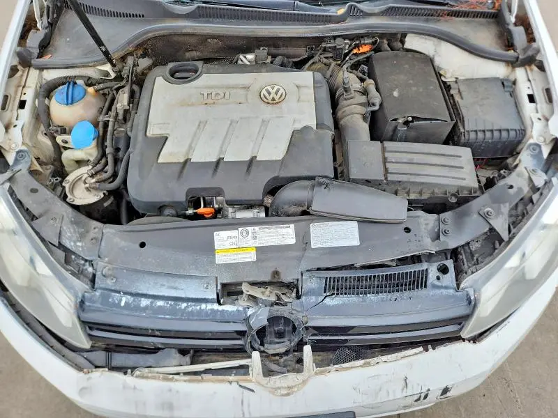 2012 VOLKSWAGEN GOLF   