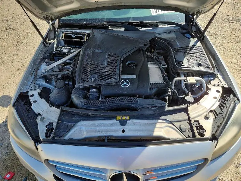 2016 MERCEDES-BENZ C 300  