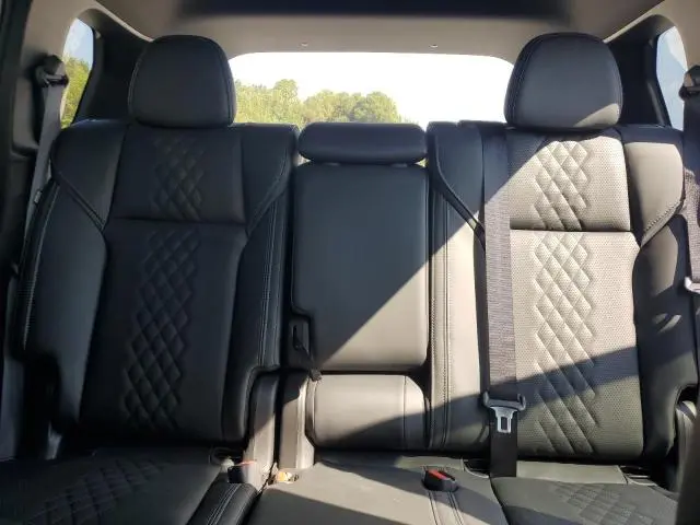 2025 MITSUBISHI OUTLANDER SEL