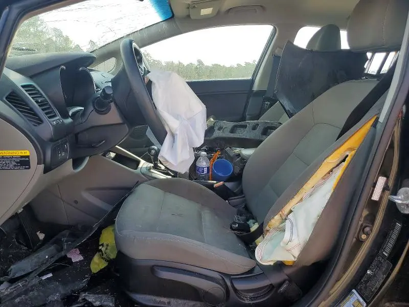 2015 KIA FORTE LX  