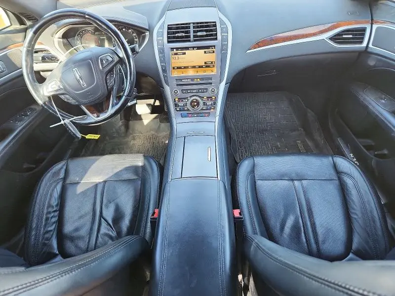 2017 LINCOLN MKZ RESERVE  