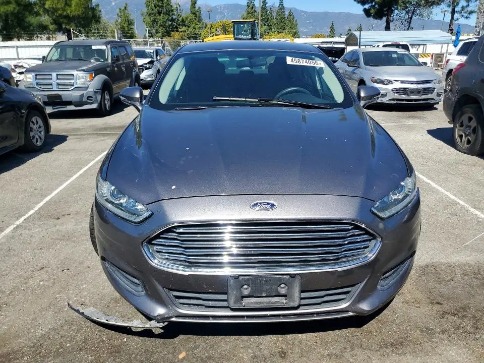 2013 FORD FUSION SE  