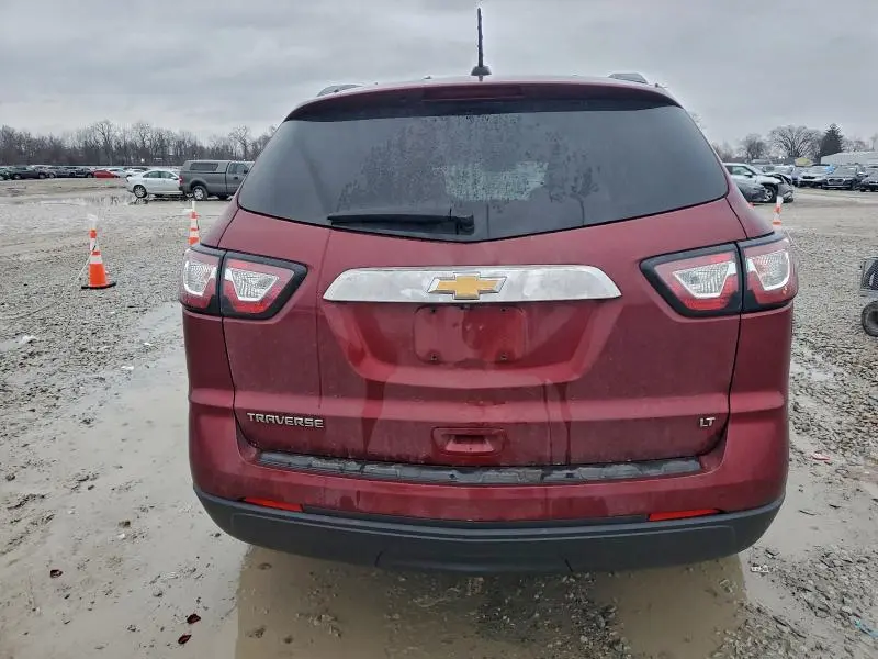 2017 CHEVROLET TRAVERSE LT  