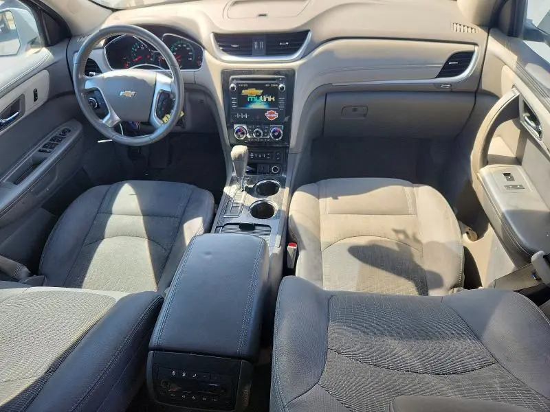 2016 CHEVROLET TRAVERSE LT  