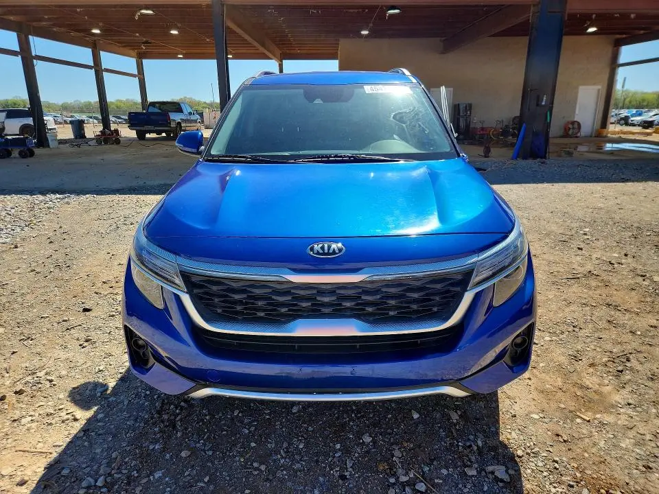 2021 KIA SELTOS S  