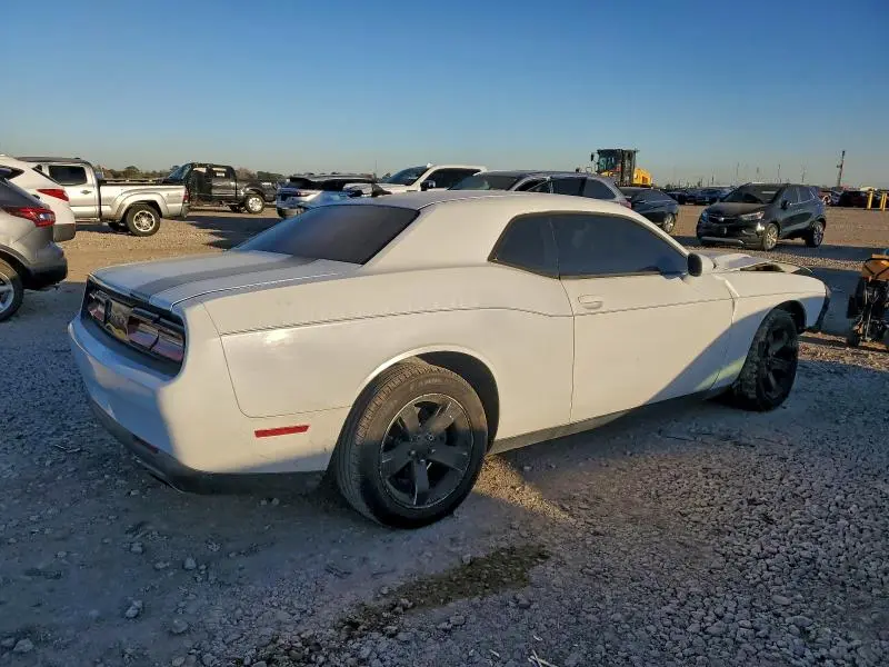 2015 DODGE CHALLENGER SXT  