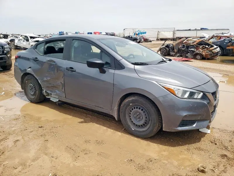 2021 NISSAN VERSA S  