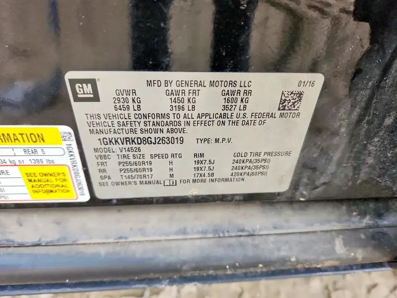 2016 GMC ACADIA SLT-1  