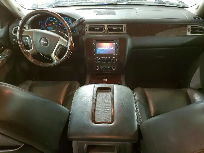 2012 GMC SIERRA K2500 DENALI  