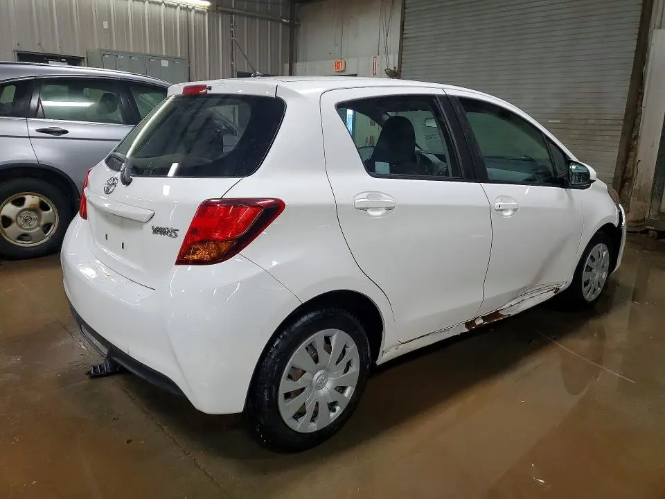 2017 TOYOTA YARIS 5-DOOR L FLEET  