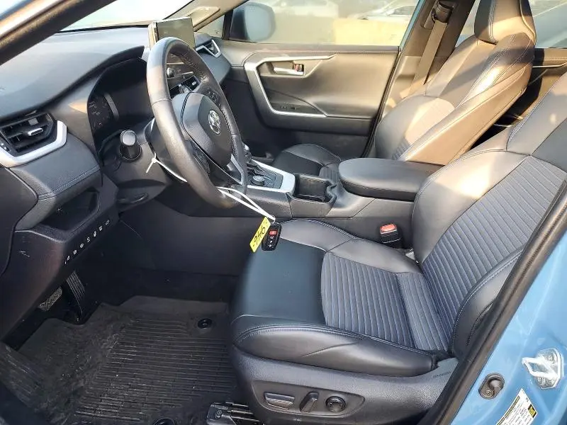 2024 TOYOTA RAV4 XSE  