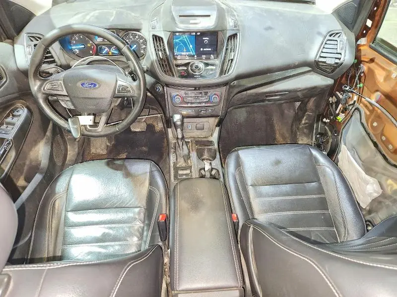 2017 FORD ESCAPE TITANIUM  