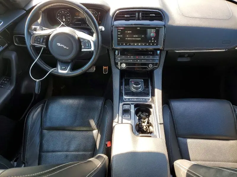 2019 JAGUAR F-PACE R - SPORT  