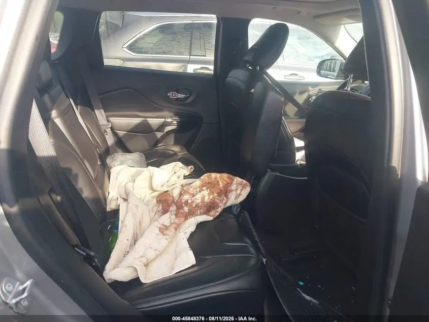 2019 JEEP CHEROKEE ALTITUDE 4X4