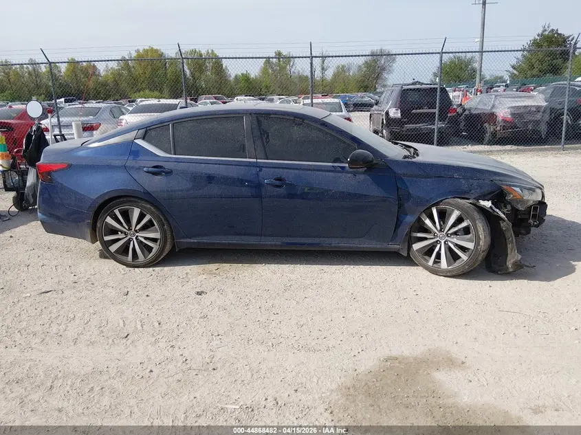 2022 NISSAN ALTIMA SR VC-TURBO FWD