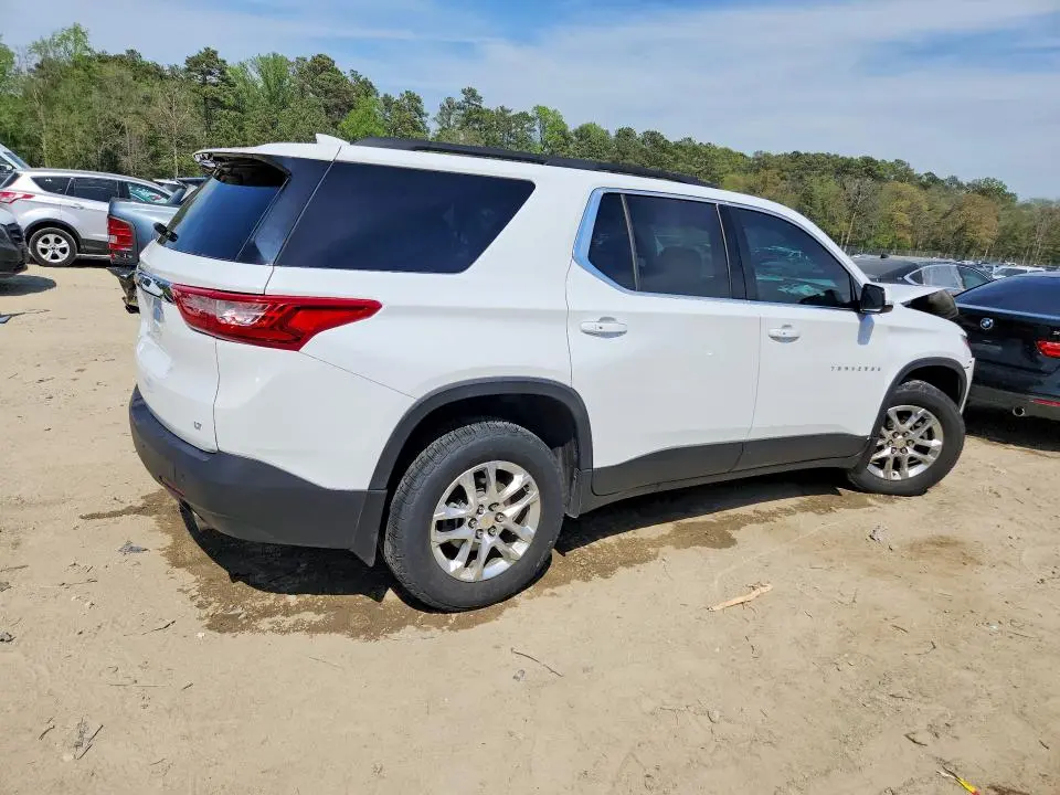 2020 CHEVROLET TRAVERSE LT  