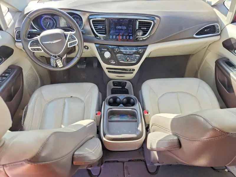 2017 CHRYSLER PACIFICA TOURING L  