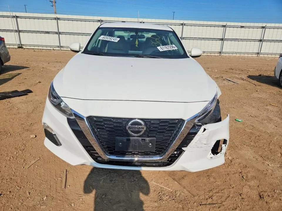 2019 NISSAN ALTIMA S  