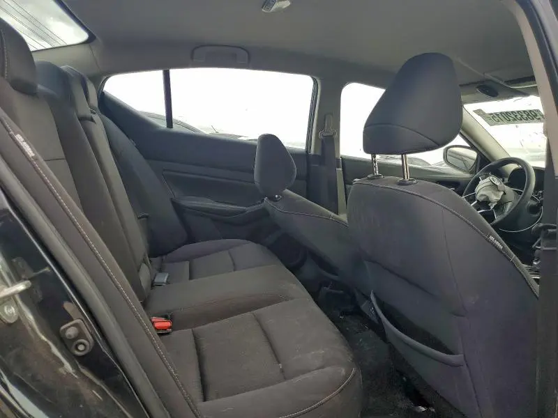 2021 NISSAN ALTIMA SV  