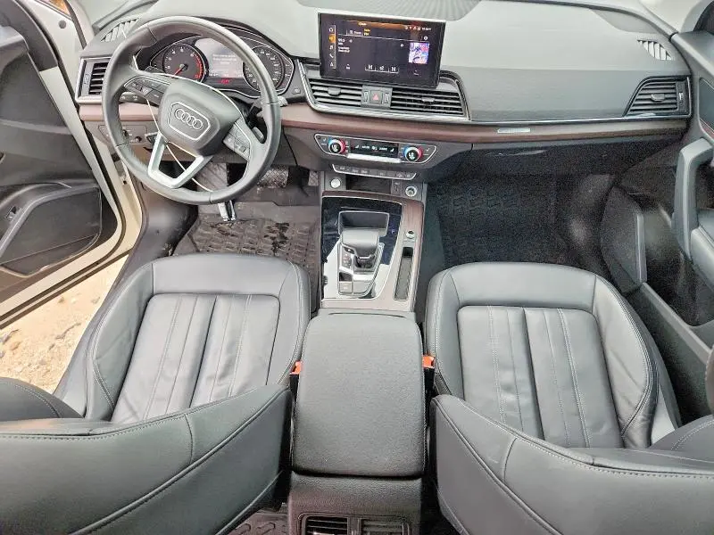 2021 AUDI Q5 PREMIUM  