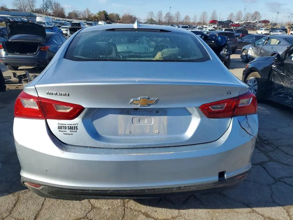 2017 CHEV MALIBU LT  
