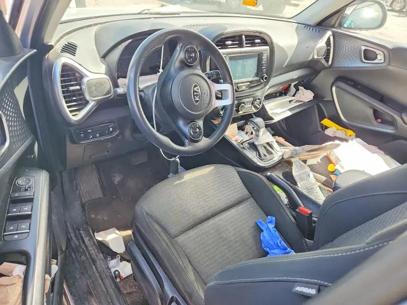 2020 KIA SOUL S  