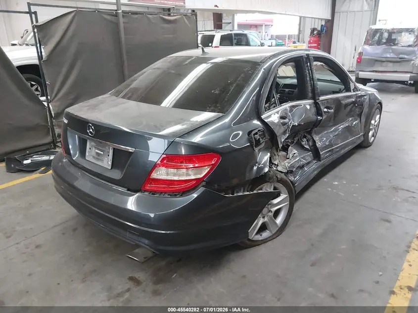 2011 MERCEDES-BENZ C 300 SPORT