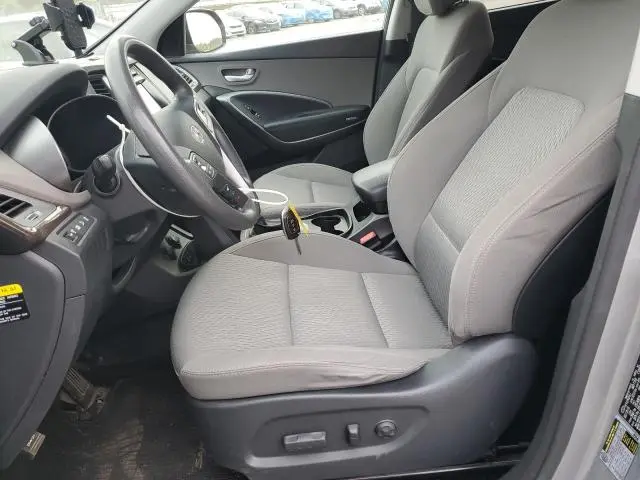 2017 HYUNDAI SANTA FE SE  